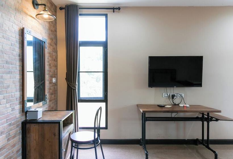 استودیوی استاندارد, Best Way Resort