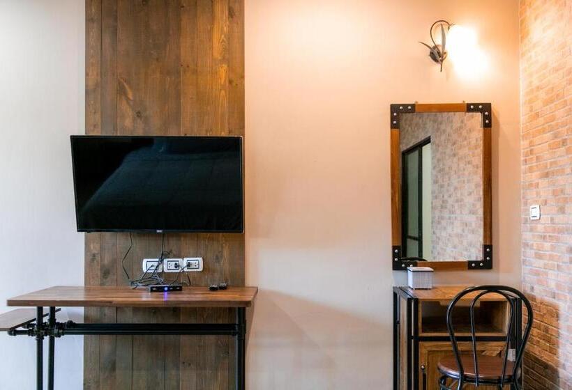 استودیوی استاندارد, Best Way Resort