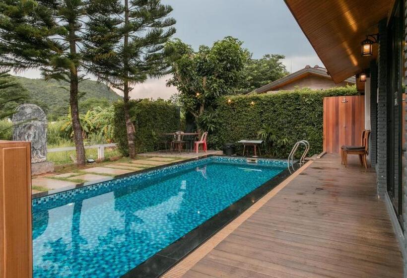 ویلای یک اتاق خوابه با استخر شنا, Best Way Resort