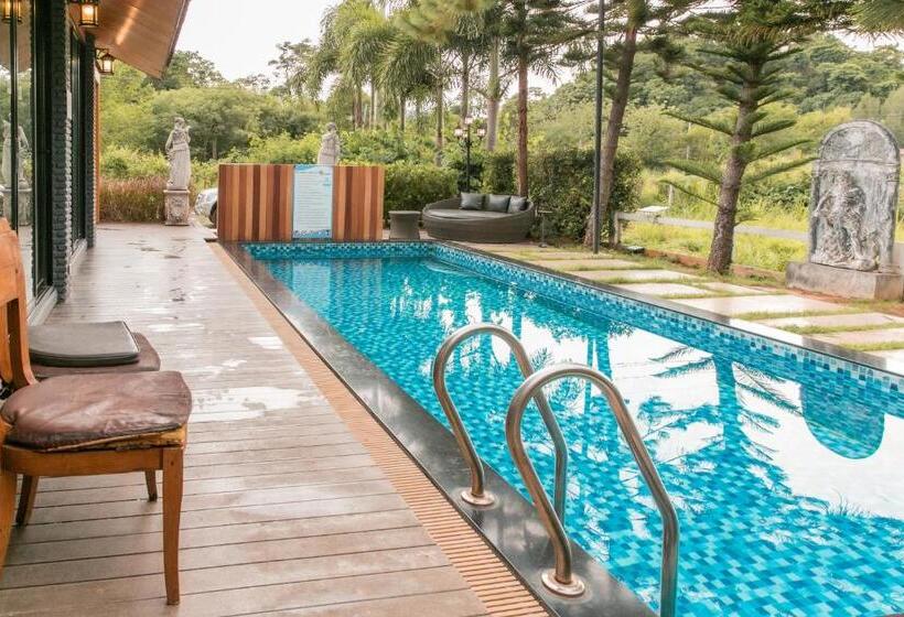 ویلای یک اتاق خوابه با استخر شنا, Best Way Resort