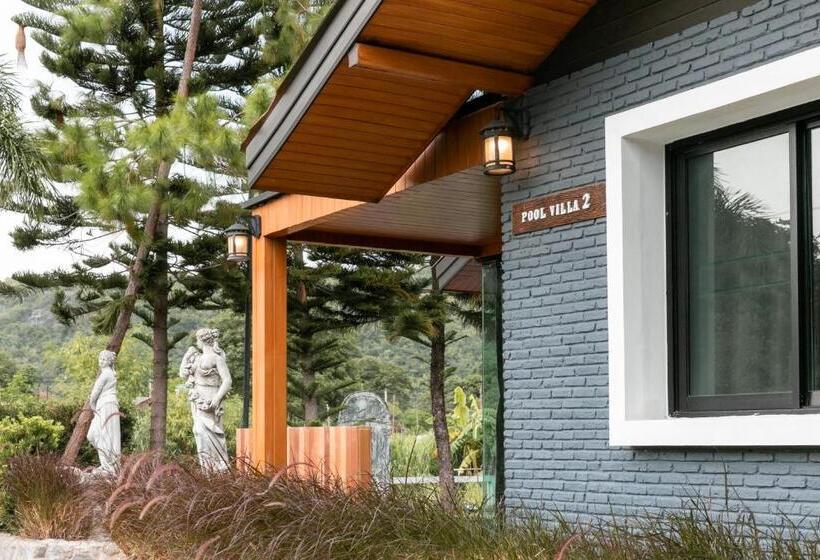 ویلای یک اتاق خوابه با استخر شنا, Best Way Resort