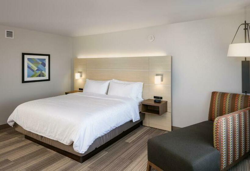 Номер Стандарт Кровать Кинг Адаптированный для Инвалидов, Holiday Inn Express & Suites Bend South, An Ihg