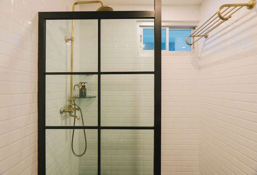 חדר סופריור, Peranakan House