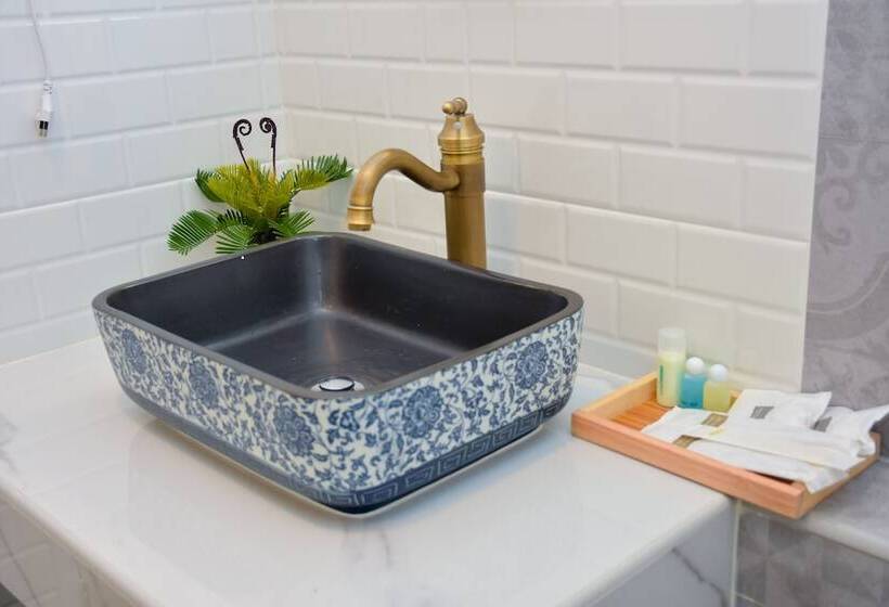 חדר סטנדרט, Peranakan House