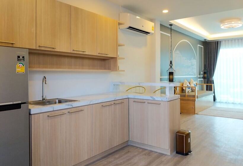 סוויטה אקזקיוטיב, Peranakan House