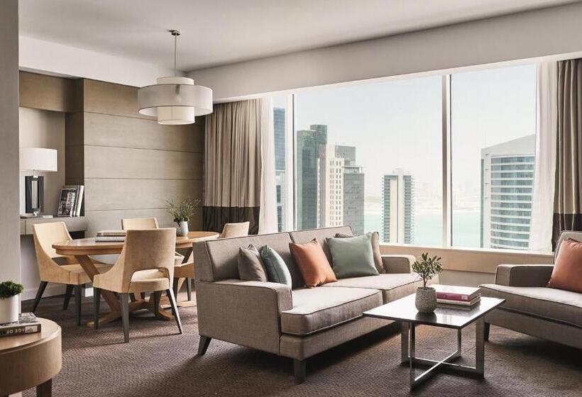 سوئیت اجرایی با تخت کینگ, Pullman Doha West Bay