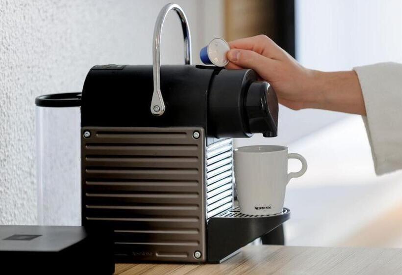 سوئیت اجرایی با تخت کینگ, Pullman Doha West Bay