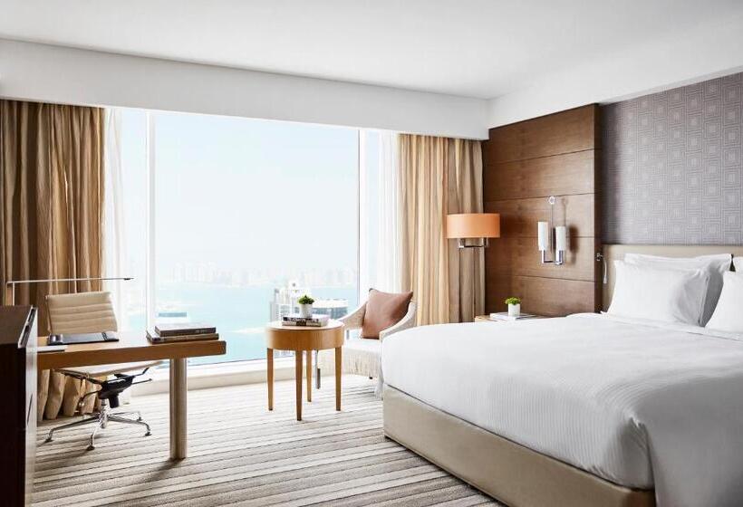 اتاق سوپریور با تخت بزرگ, Pullman Doha West Bay
