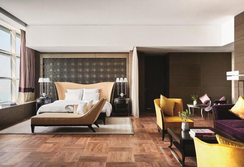 1 Bedroom Penthouse Apartment, Pullman Doha West Bay