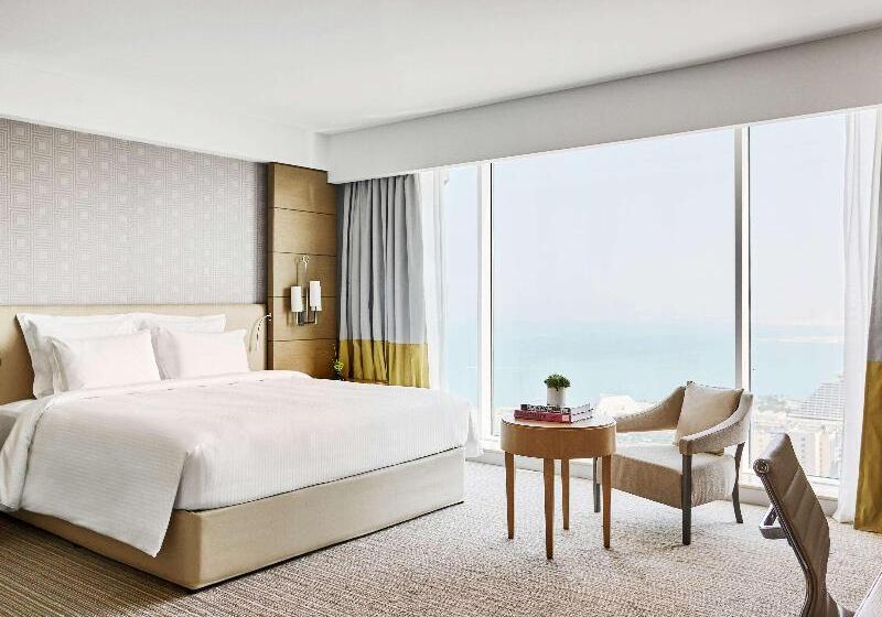 اتاق سوپریور با تخت بزرگ, Pullman Doha West Bay
