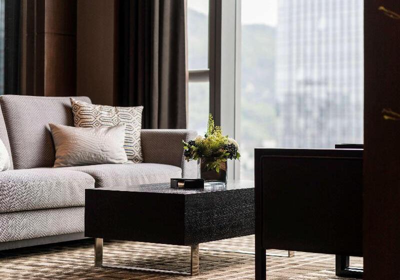 سوئیت اجرایی با تخت کینگ, Pullman Doha West Bay