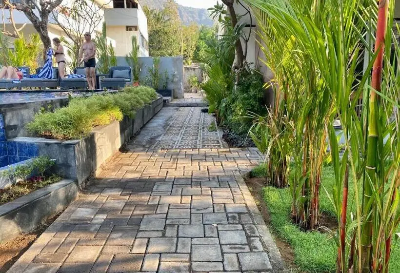キングサイズベッドのスタンダードルーム, Solaluna Beach Homestay
