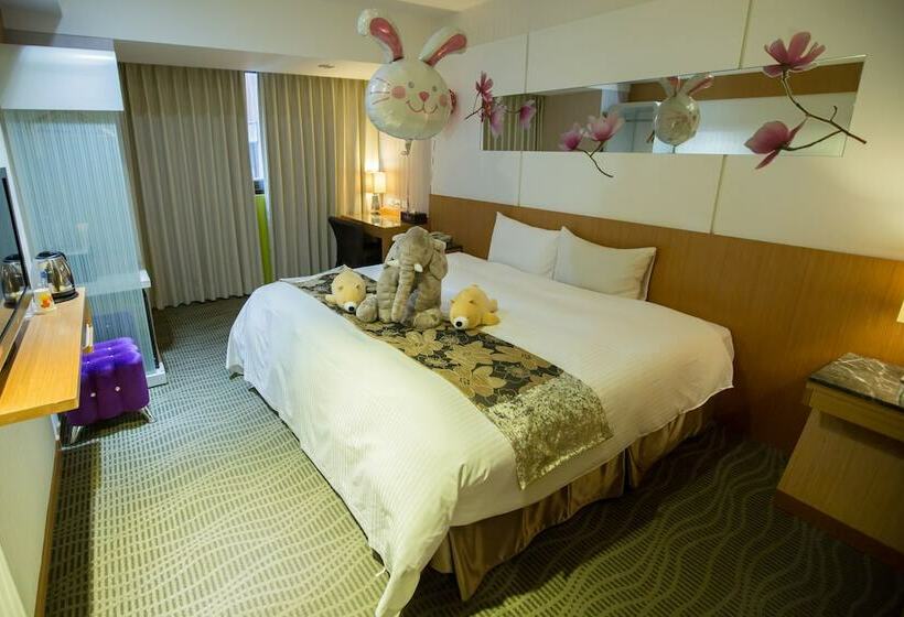 اتاق لوکس, Sunny