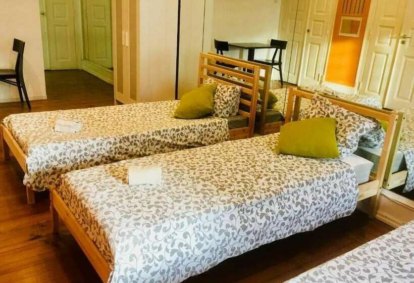 اتاق استاندارد چهار تخته, Lisbon Garden Flower