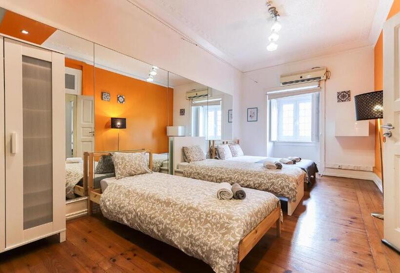 اتاق استاندارد چهار تخته, Lisbon Garden Flower