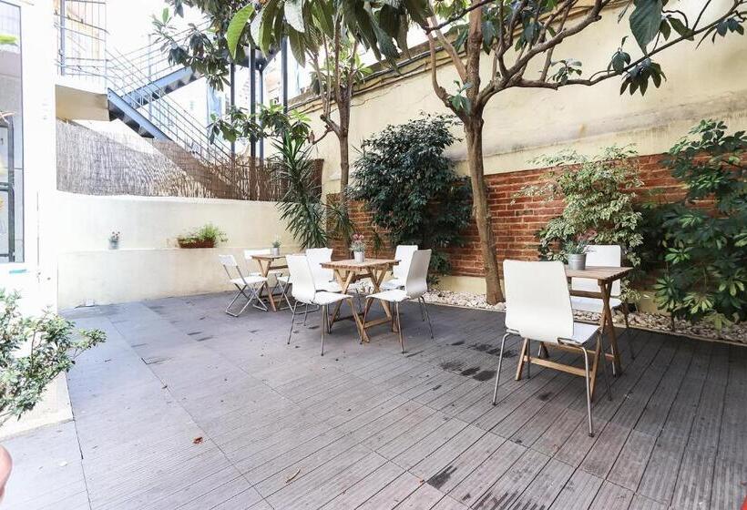 اتاق استاندارد چهار تخته, Lisbon Garden Flower