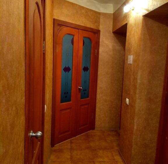 Habitació Estàndard Bany Compartit, Alaska