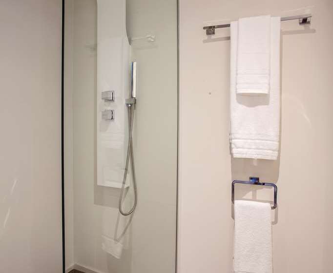 带大床的套房, Hampton By Hilton David