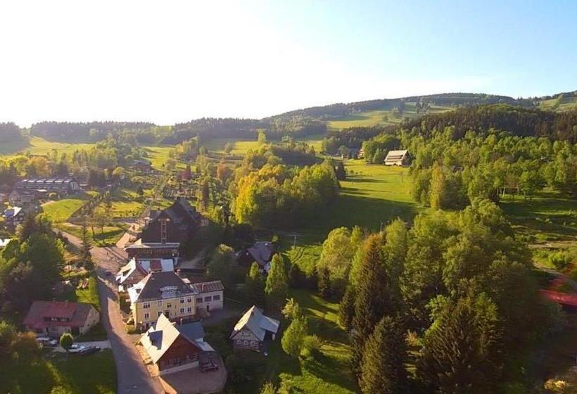 דירת חדר, Penzion Roko