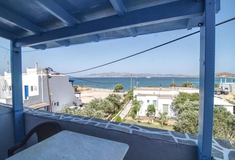 استودیوی استاندارد با چشم‌انداز دریا, Sunset