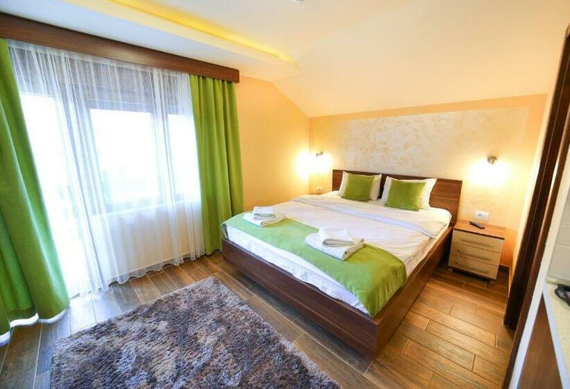 استودیوی استاندارد, Vila Almax