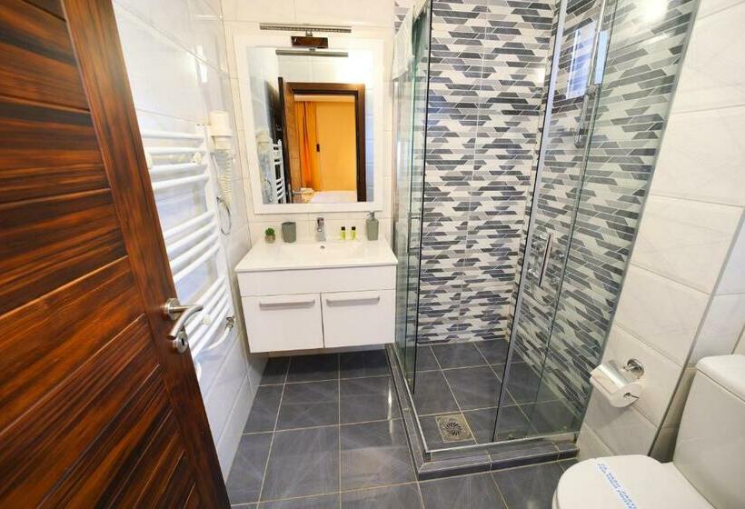 استودیوی استاندارد, Vila Almax