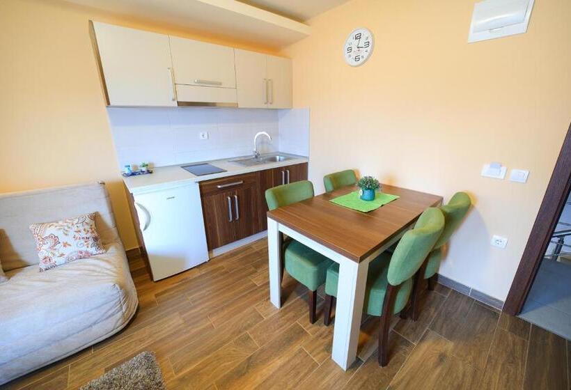 آپارتمان 1 خوابه, Vila Almax