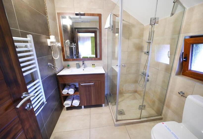 آپارتمان 1 خوابه, Vila Almax