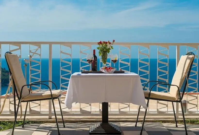 اتاق استاندارد با تراس, Apartments And Room Lora