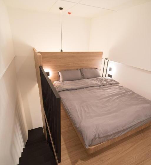 חדר סופריור, Kooning   Hostel