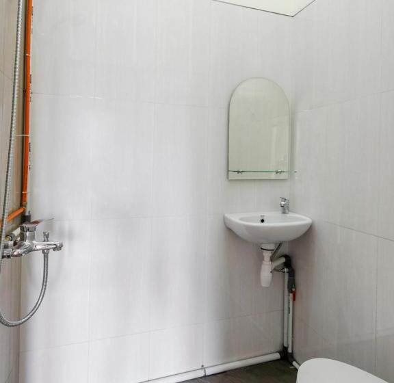 패밀리 룸, Oyo 3314 Syariah House