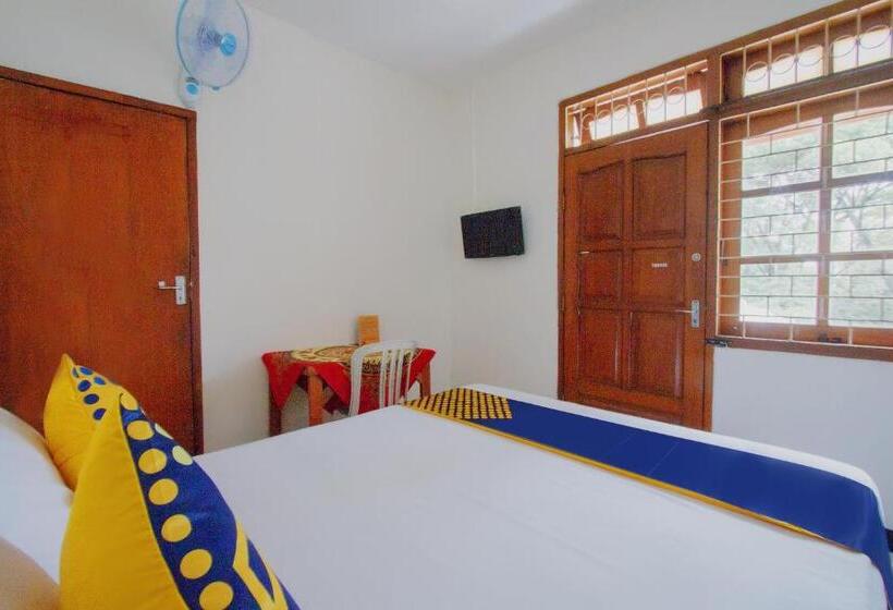 חדר אקונומי, Spot On 3218 Bee Palm Family Syariah