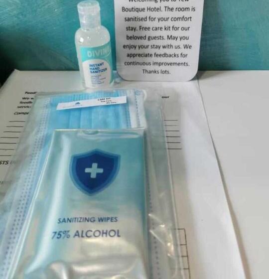 Семейный Номер, Yew Boutique