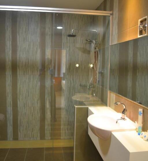 Люкс, Yew Boutique