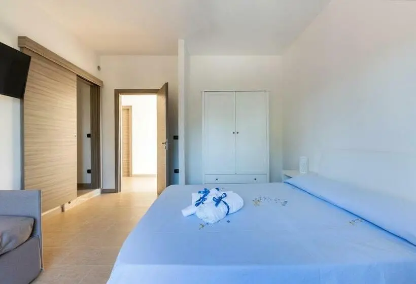 Pokój Czteroosobowy Standard, Joy Home B&b