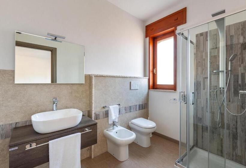 غرفة قياسية رباعية, Joy Home B&b