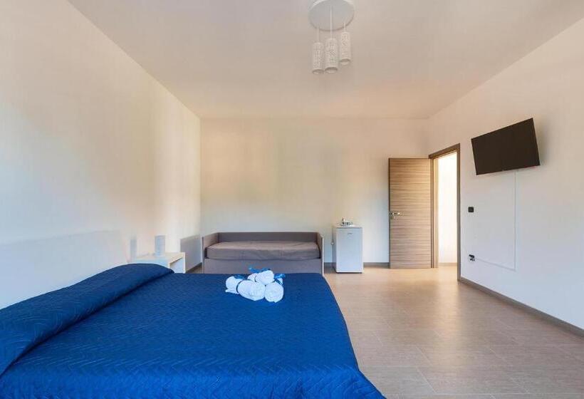 Четырехместный Номер Стандарт, Joy Home B&b