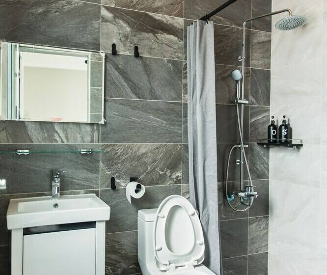 اتاق استاندارد, Boy Apartment