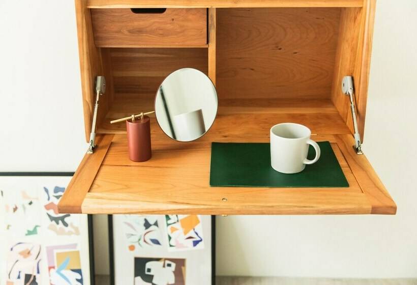 اتاق استاندارد, Boy Apartment