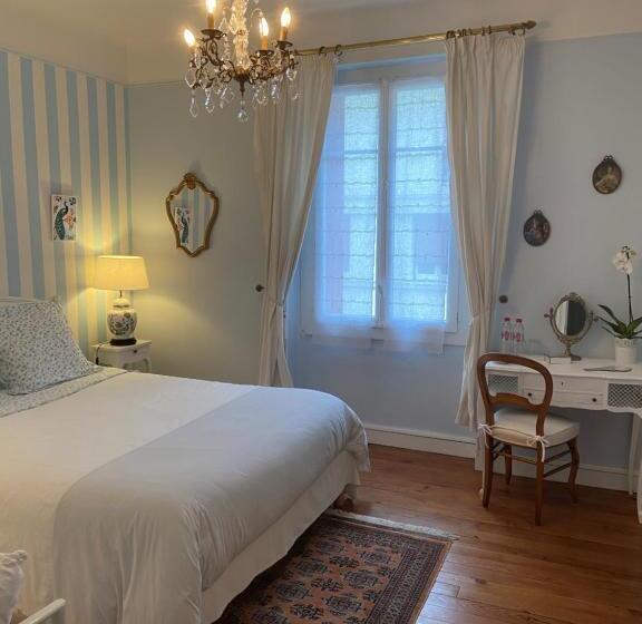 高级大房间, La Croix Blanche