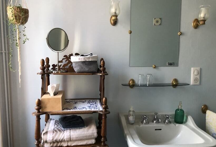 高级大房间, La Croix Blanche