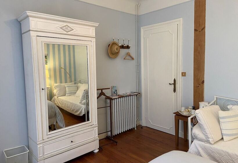 高级大房间, La Croix Blanche