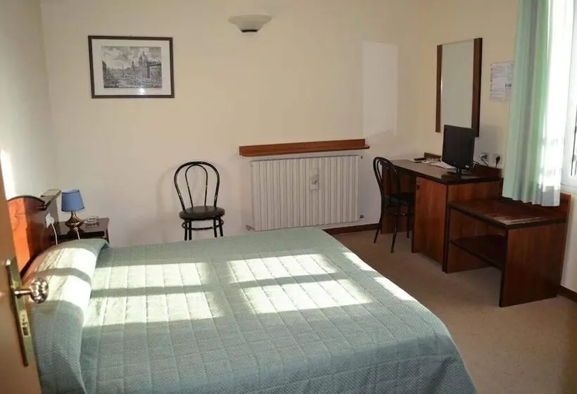 スタンダードルーム, Albergo Elena