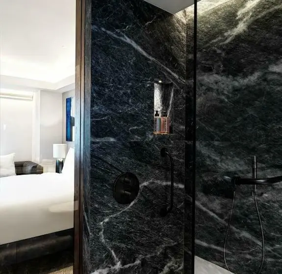 キングサイズベッドのデラックスルーム, Athens Capital Center Hotel   Mgallery Collection