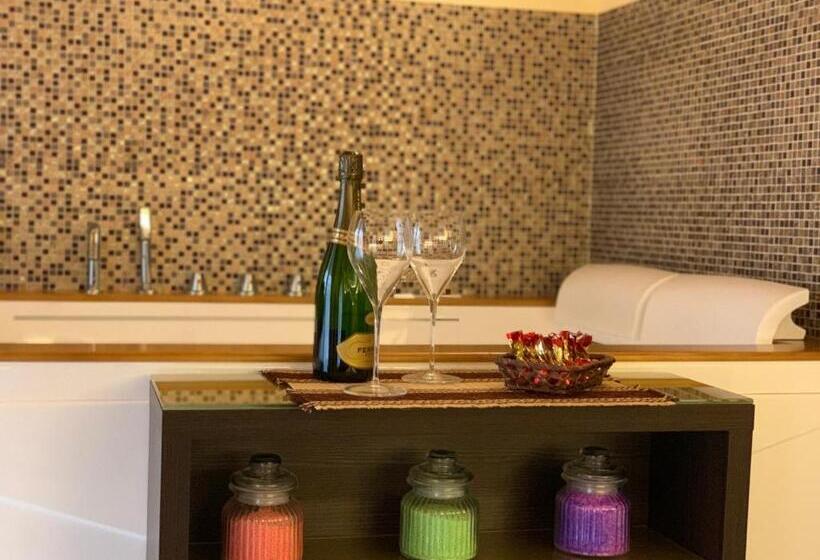 חדר סטנדרט עם ג'קוזי, Agriturismo Le Risaie