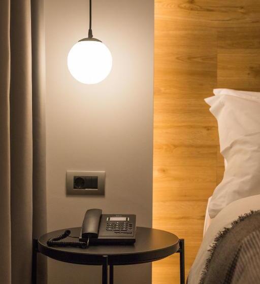 Budget Værelse, Carpe Diem Boutique