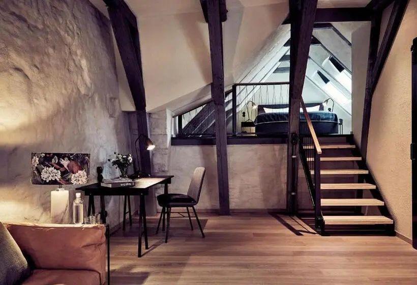 スーペリアールーム, Fisher S Loft