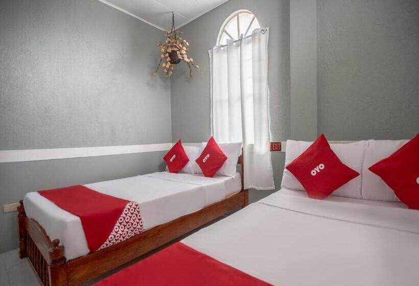 Superior Családi Szoba, Oyo 588 Sunrock Resort