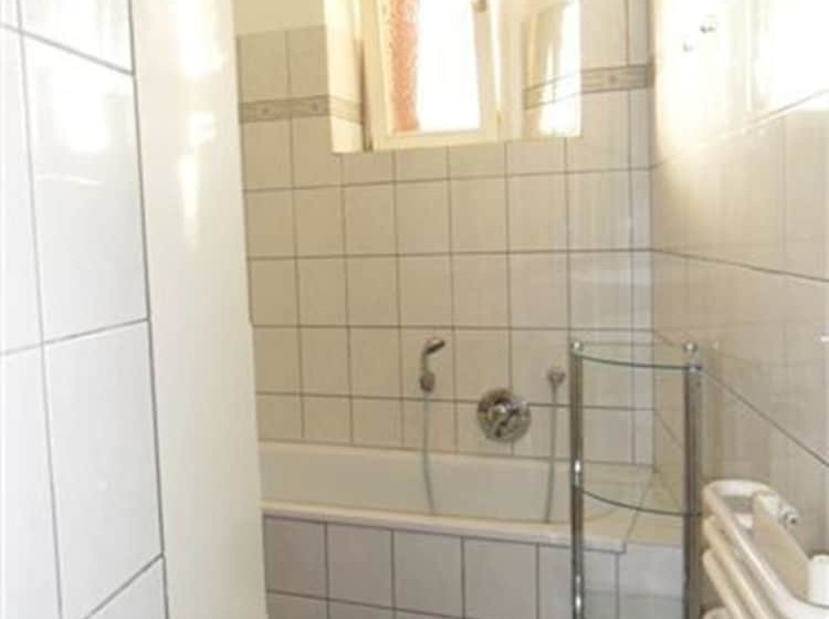 اتاق استاندارد, Pension Hans Rastatt Baden Baden