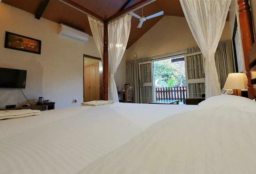 Номер Superior, Aranyagiri Countryside Resort, Near Pune
